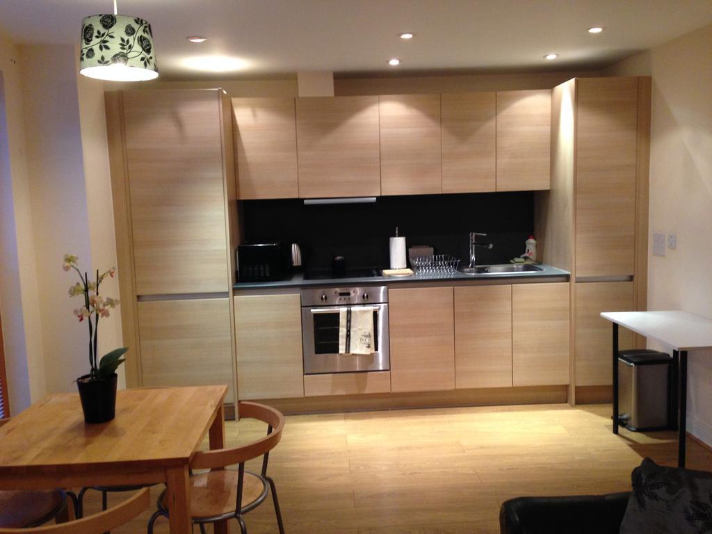 69G Apartments Norwich Room photo